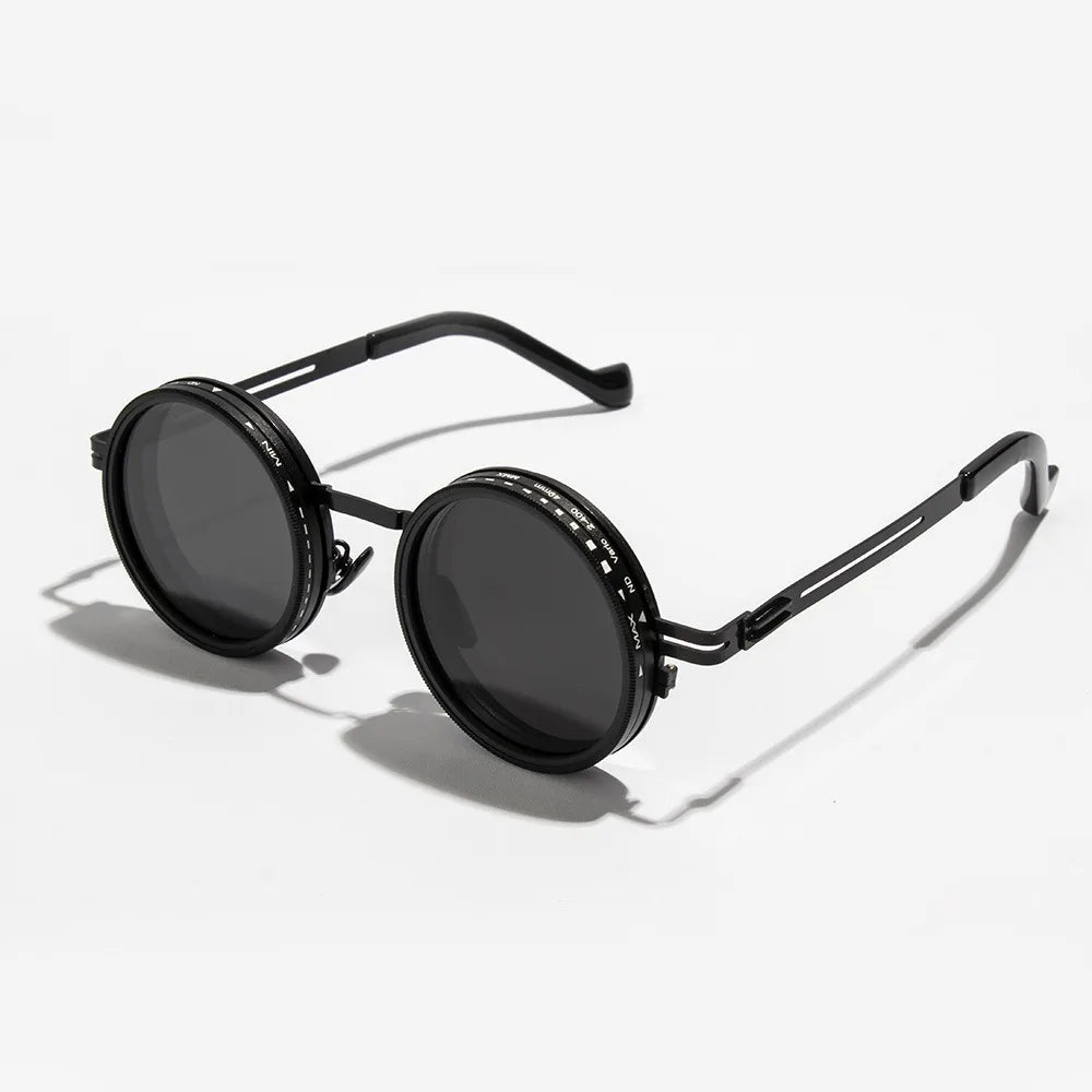 VisionPro™ Polarized Performance Sunglasses 🕶️☀️ – Ultra-lightweight, anti-glare lenses designed for high-intensity running, cycling, and outdoor sports.