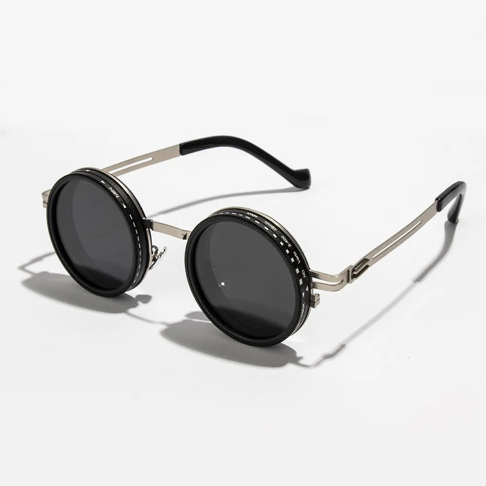 VisionPro™ Polarized Performance Sunglasses 🕶️☀️ – Ultra-lightweight, anti-glare lenses designed for high-intensity running, cycling, and outdoor sports.